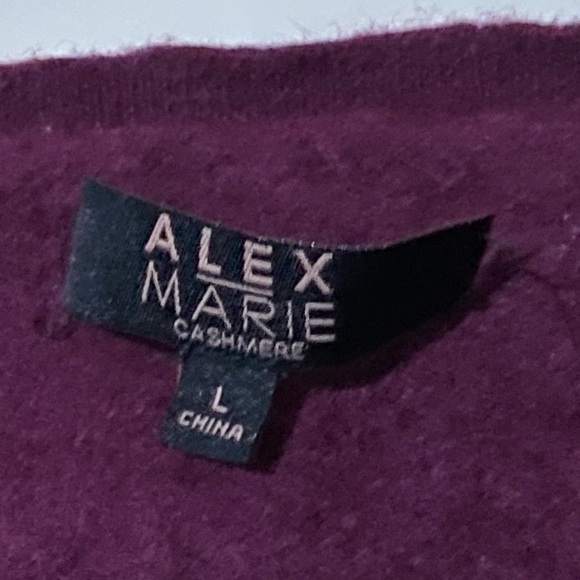 😜 Alex Marie Cashmere Sweater 😝 - Picture 2 of 2